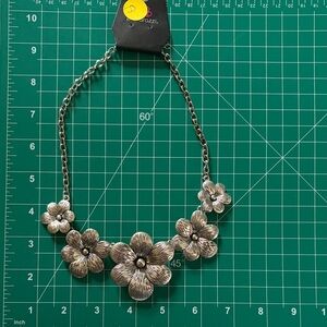 Silver Floral Necklace